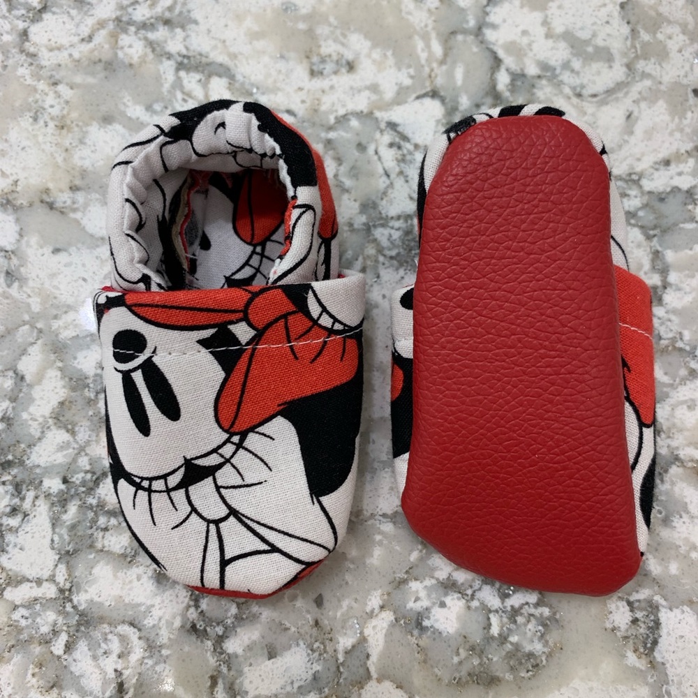 Disney Minnie Mouse Mocs